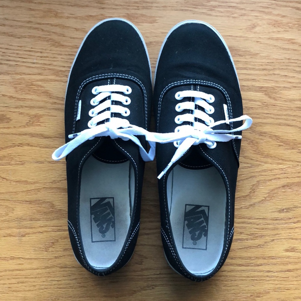 Van’s Authentic Lo Pro